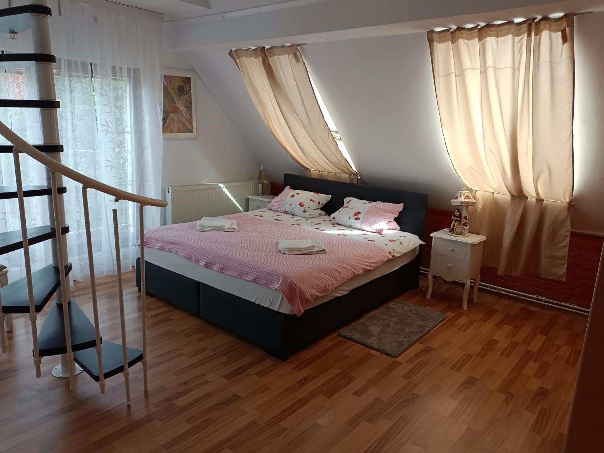 Pension Donaublick Grein 2 In Stifterstrasse 19A Kültér fotó