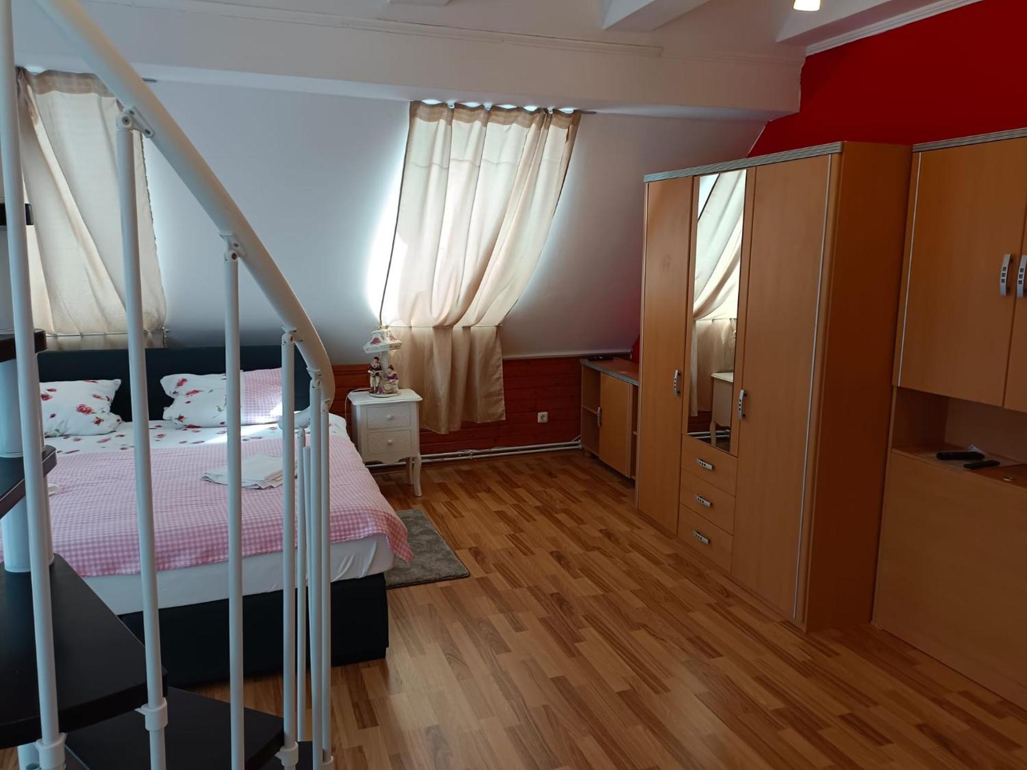Pension Donaublick Grein 2 In Stifterstrasse 19A Kültér fotó